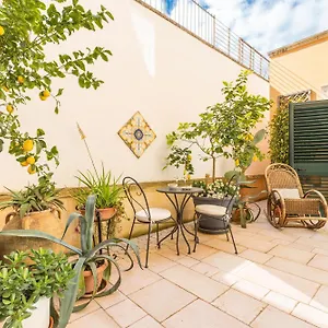 Dimora Le Tre Muse Bed and breakfast